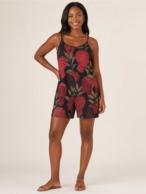 Stylish Women's Floral Romper in Red and Black -NWOT
